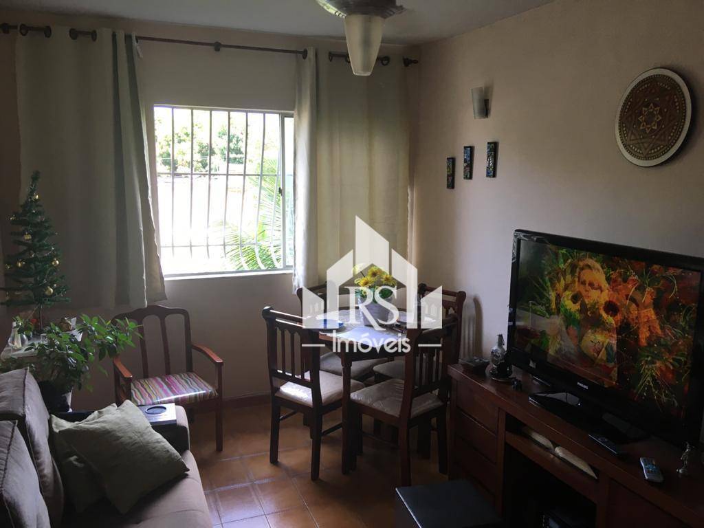 Apartamento à venda com 2 quartos, 60m² - Foto 11