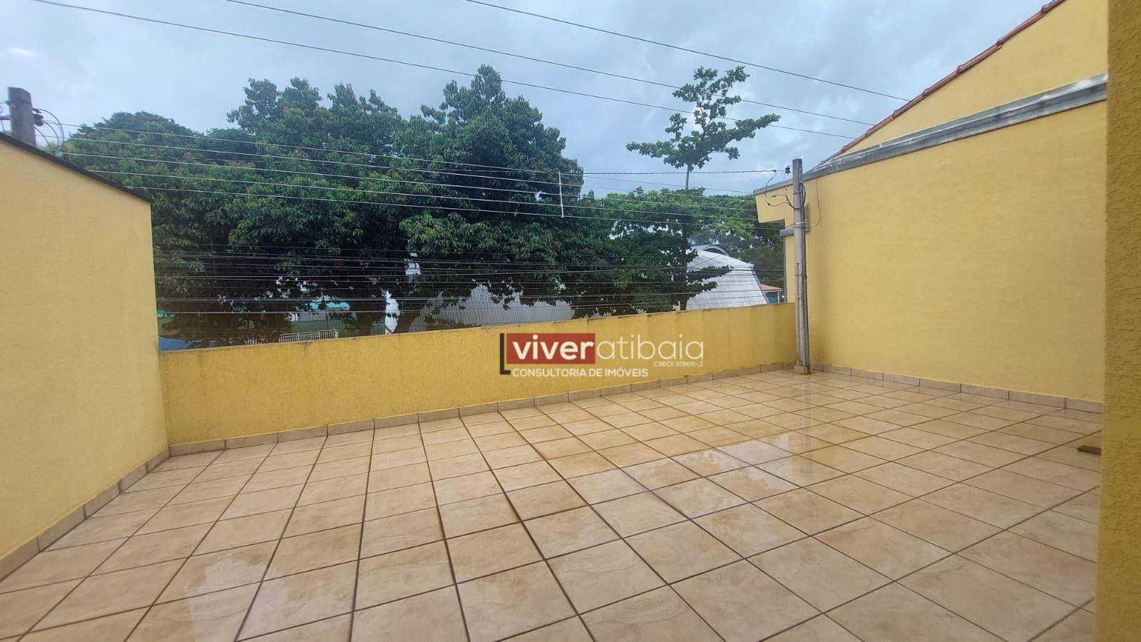 Casa à venda com 4 quartos, 200m² - Foto 4