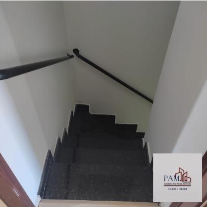 Casa à venda com 2 quartos, 55m² - Foto 2