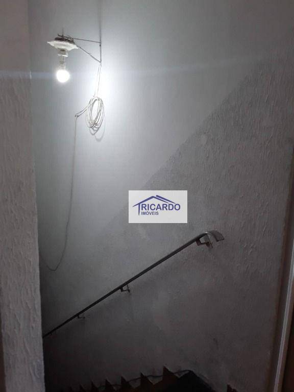 Sobrado à venda com 3 quartos, 120m² - Foto 9