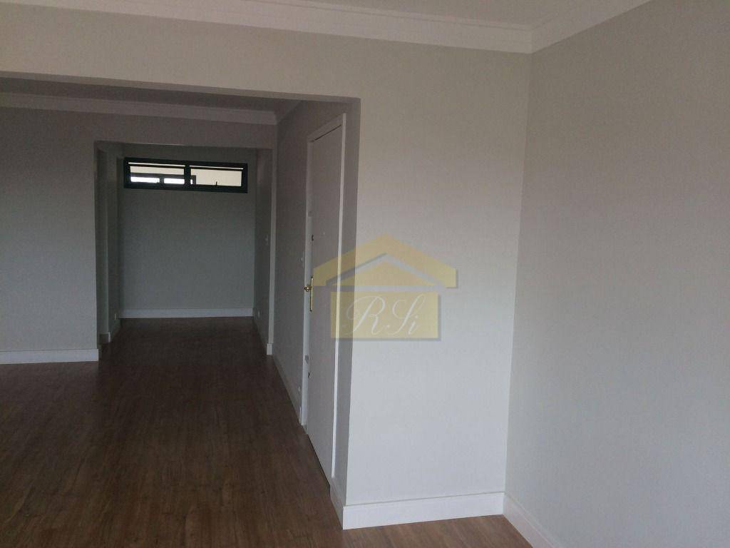 Apartamento à venda com 3 quartos, 170m² - Foto 11