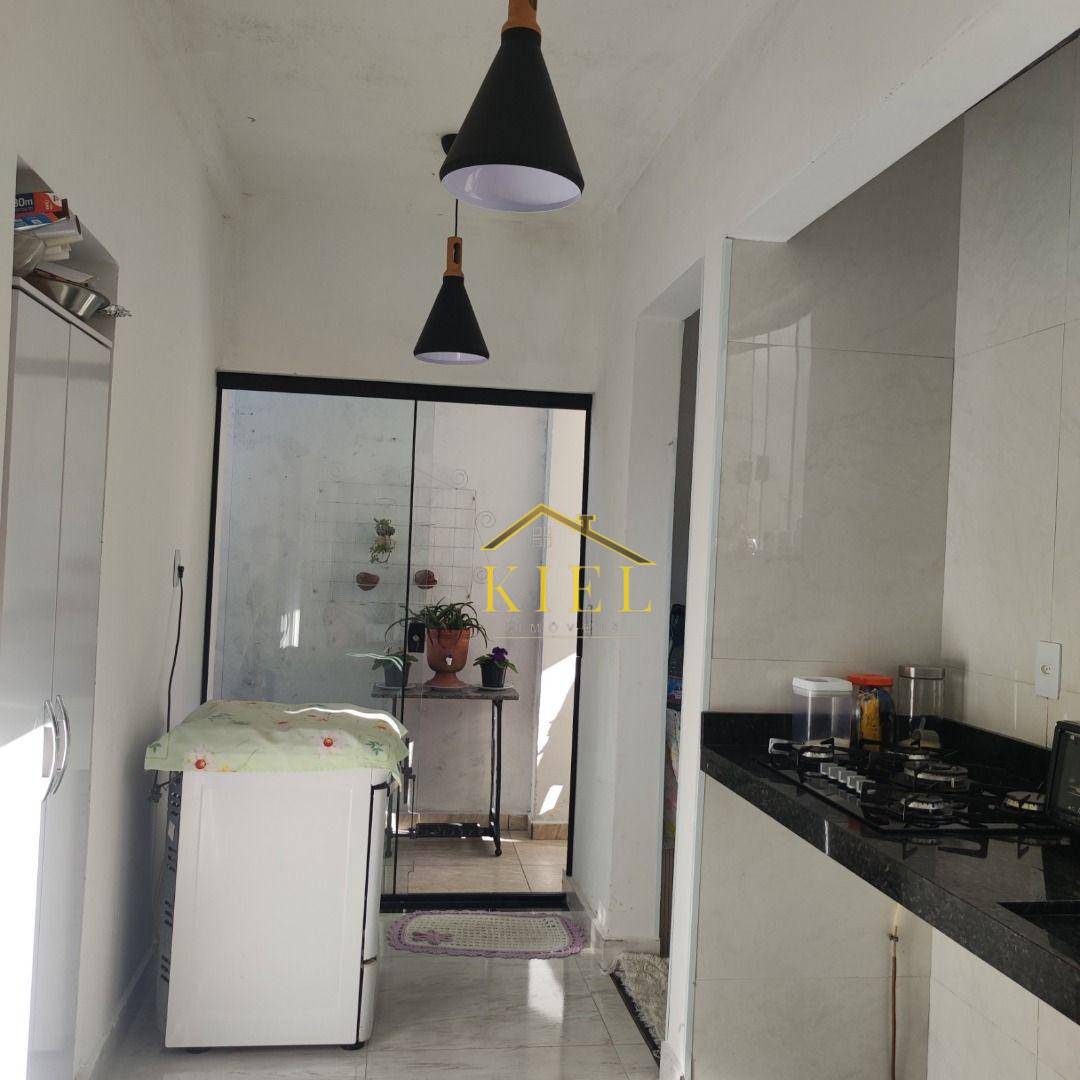 Casa à venda com 2 quartos, 187m² - Foto 14