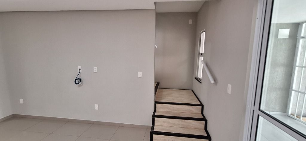 Casa à venda com 4 quartos, 162m² - Foto 36