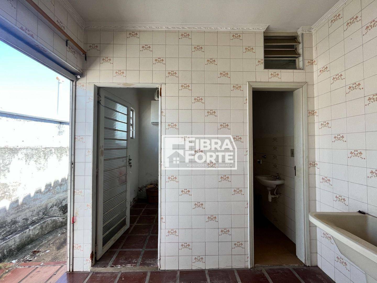 Casa à venda com 3 quartos, 140m² - Foto 11