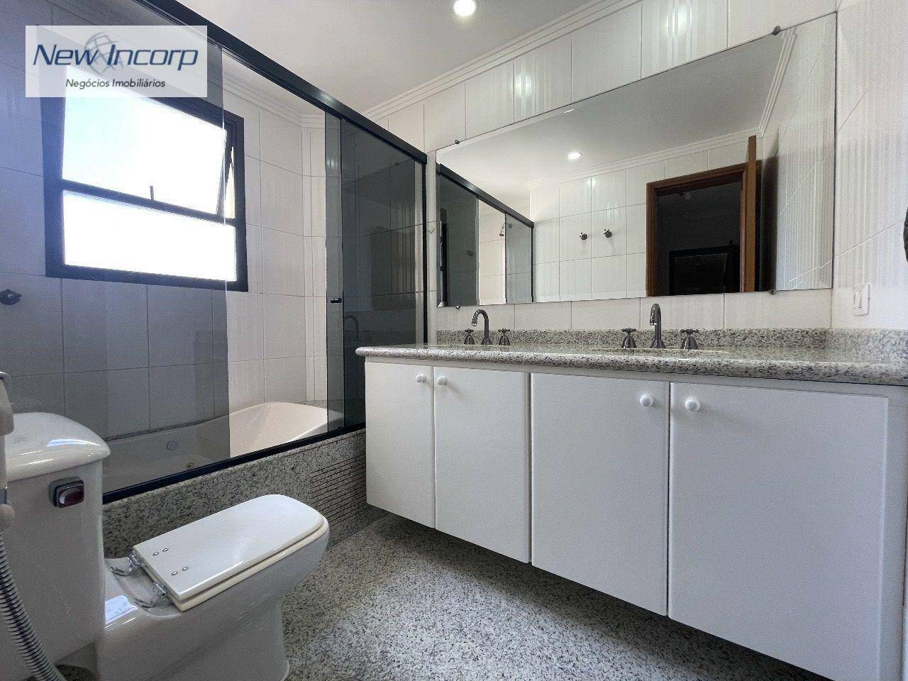 Apartamento à venda com 4 quartos, 177m² - Foto 42