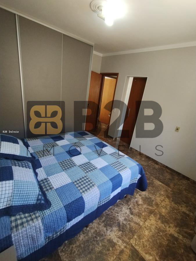 Casa à venda com 3 quartos, 195m² - Foto 12