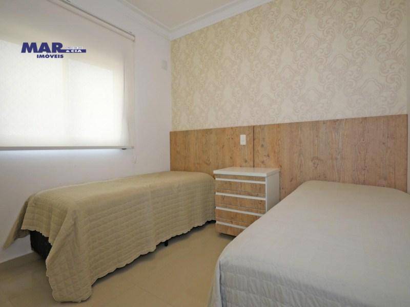 Apartamento à venda com 3 quartos, 210m² - Foto 18