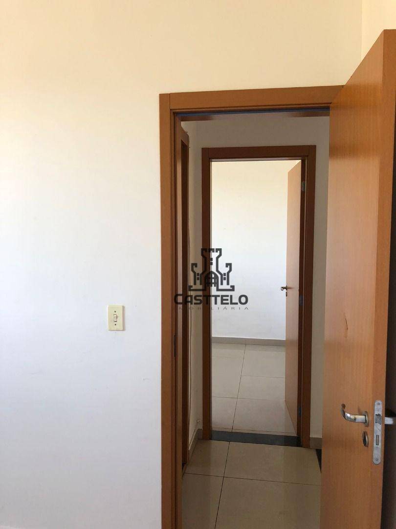 Apartamento à venda com 2 quartos, 48m² - Foto 7