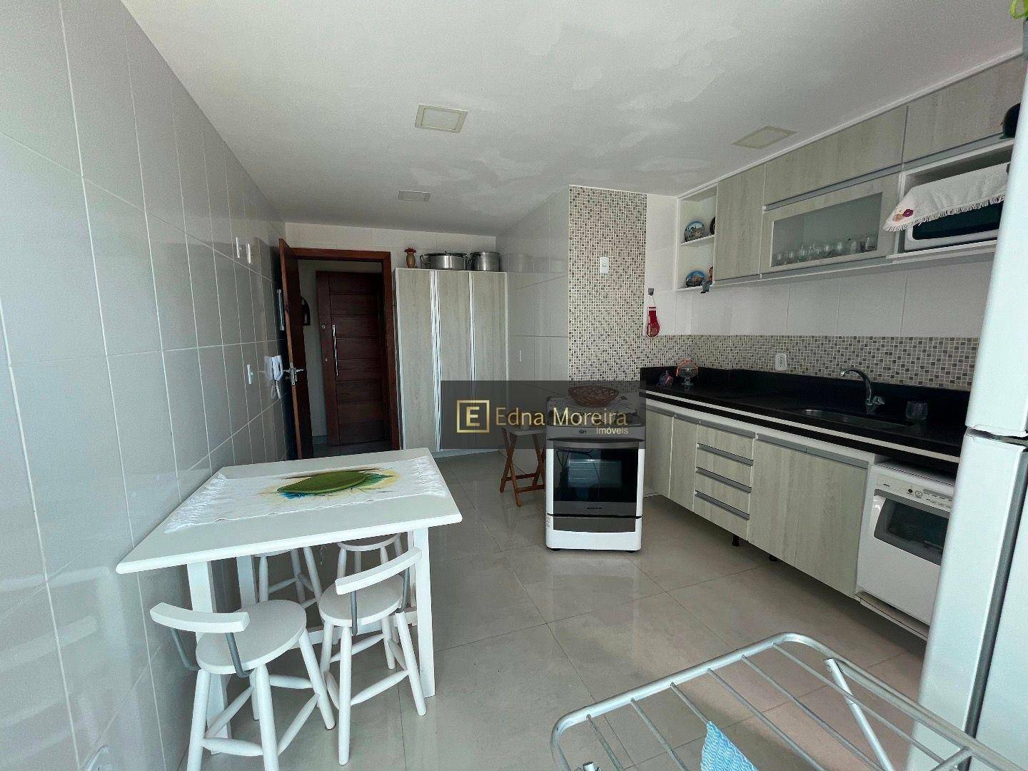 Apartamento à venda com 2 quartos, 120m² - Foto 5