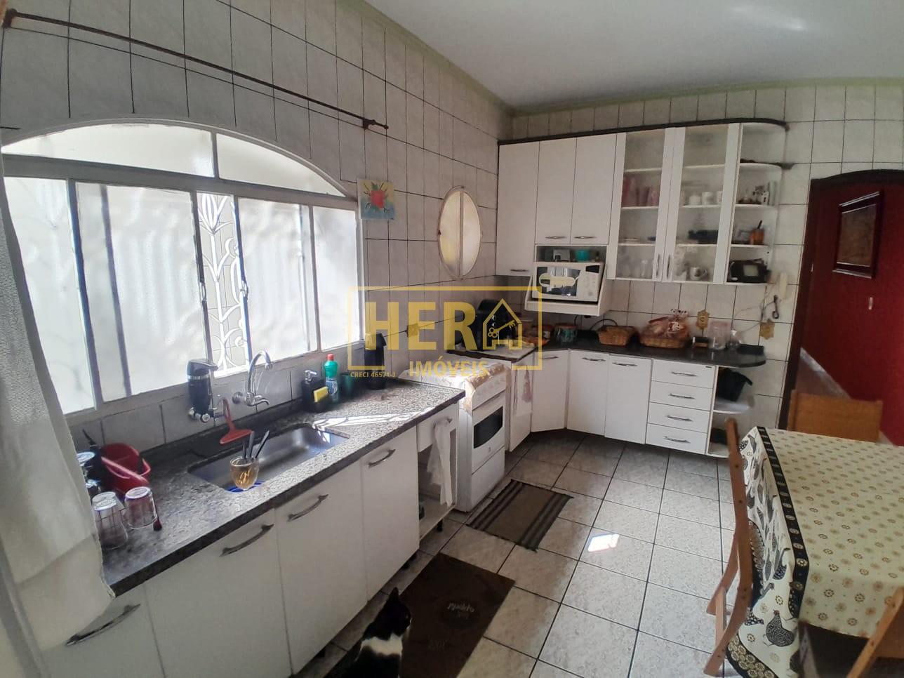 Casa à venda com 4 quartos, 288m² - Foto 22