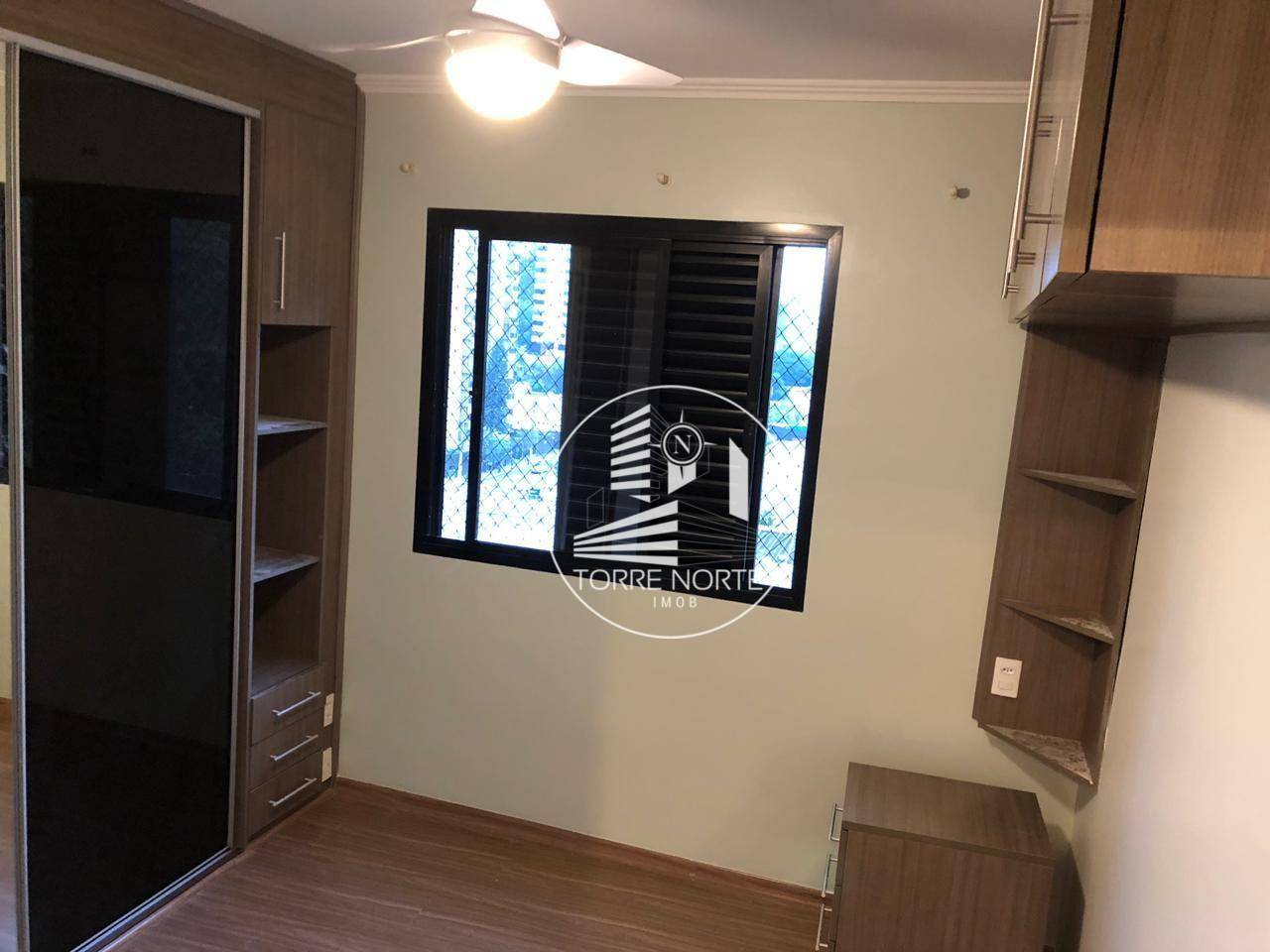 Apartamento à venda com 3 quartos, 80m² - Foto 12