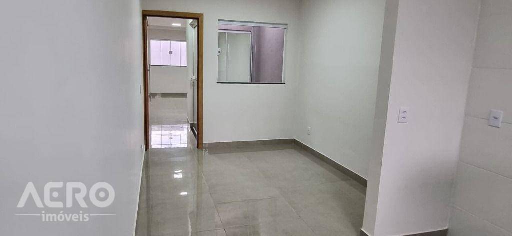 Casa à venda com 3 quartos, 140m² - Foto 5