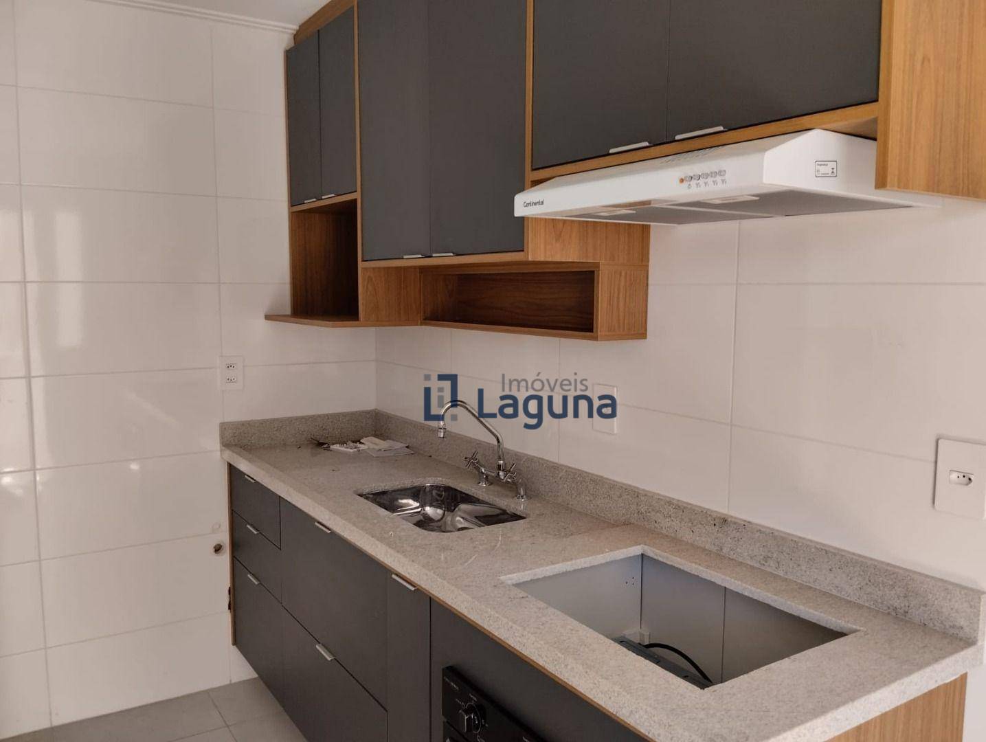 Apartamento para alugar com 2 quartos, 64m² - Foto 4