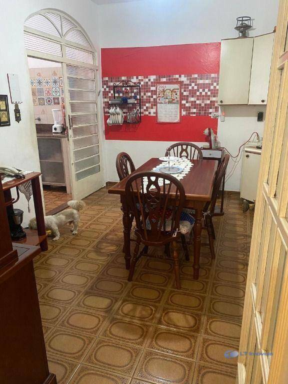 Casa à venda com 4 quartos, 199m² - Foto 19