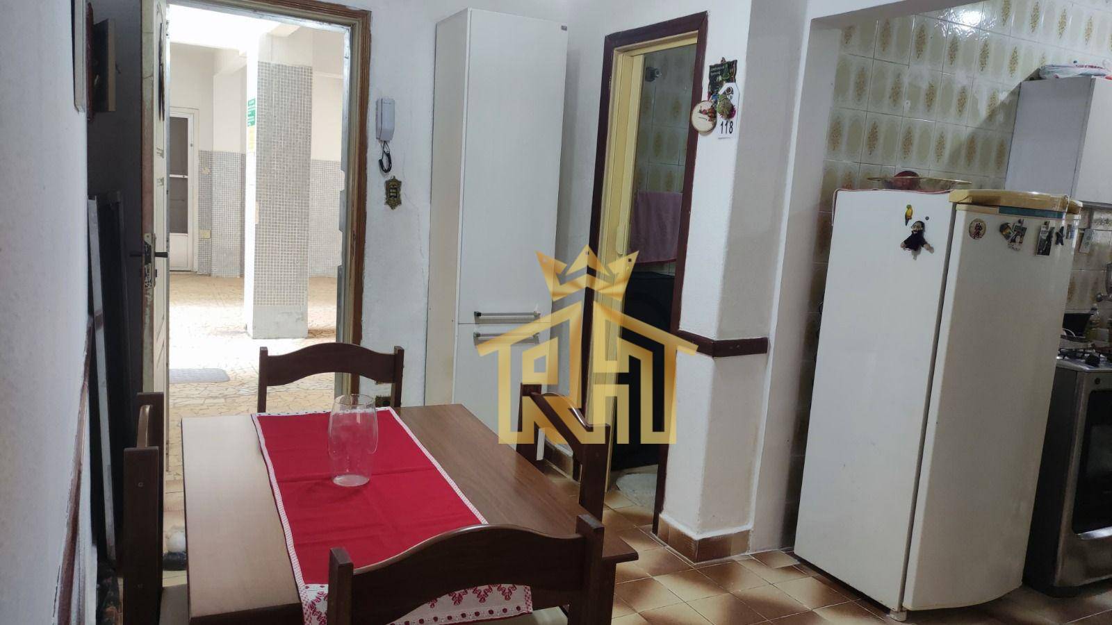 Apartamento à venda com 1 quarto, 42m² - Foto 5