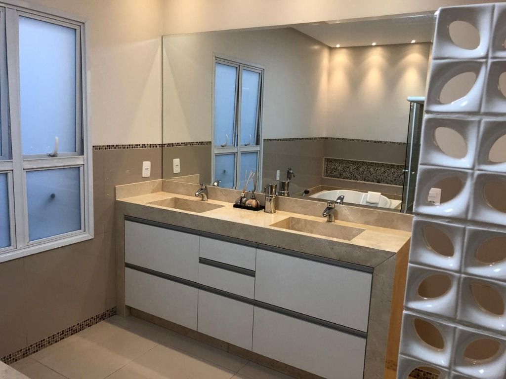 Casa de Condomínio à venda com 3 quartos, 250m² - Foto 15