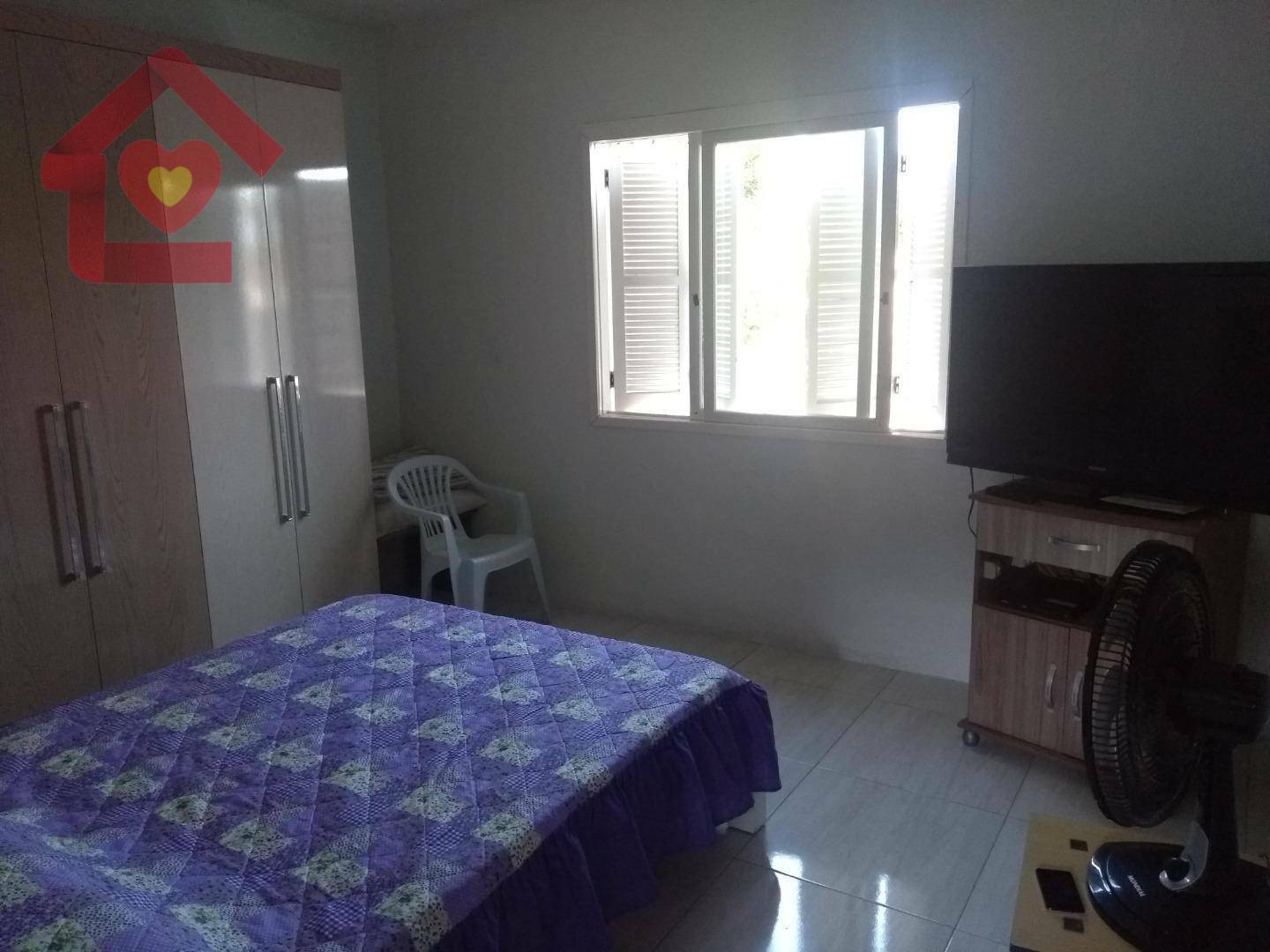 Casa à venda com 2 quartos, 51m² - Foto 4