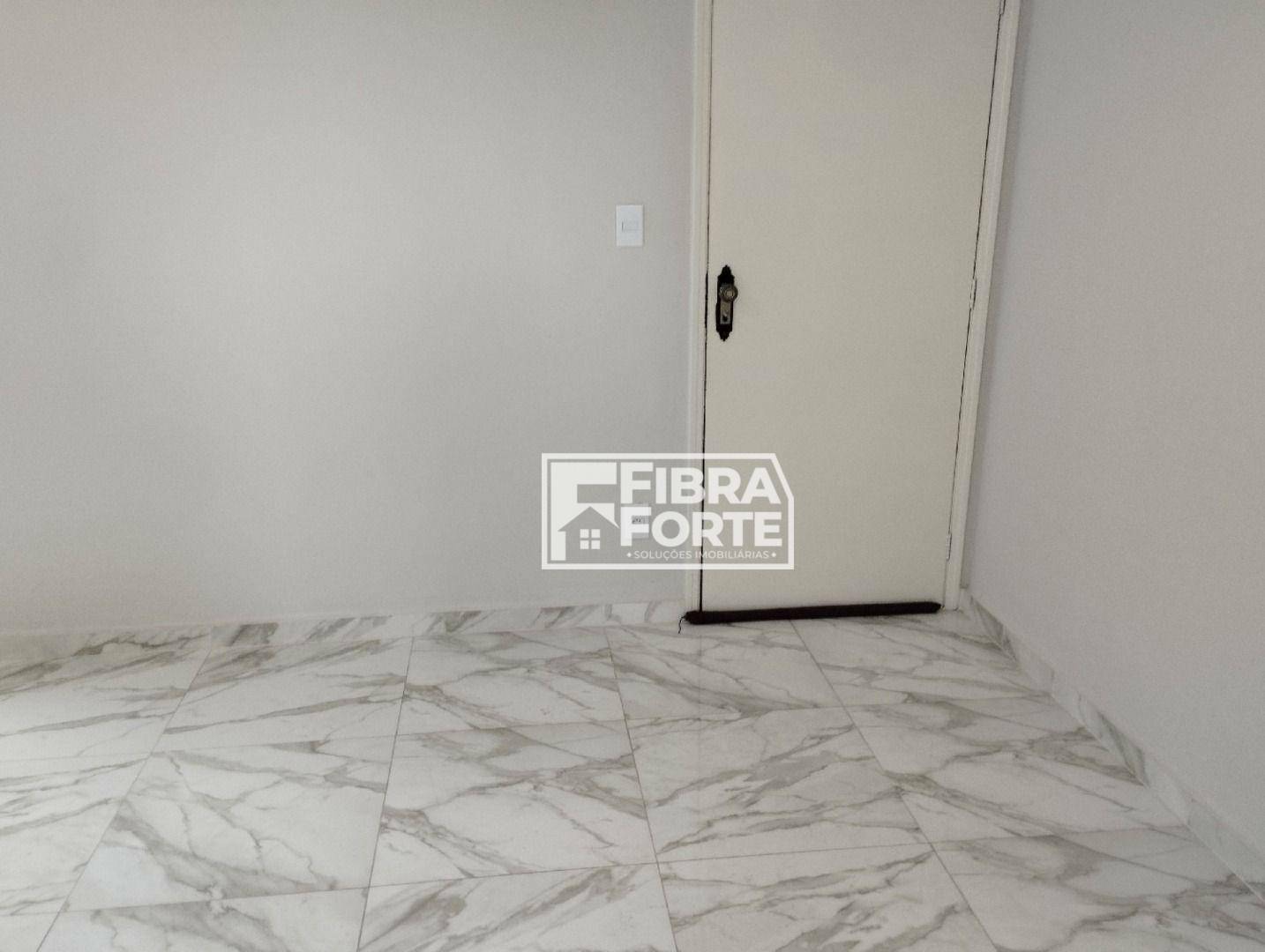 Apartamento para alugar com 3 quartos, 54m² - Foto 2