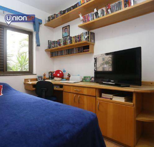 Apartamento à venda com 3 quartos, 125m² - Foto 11