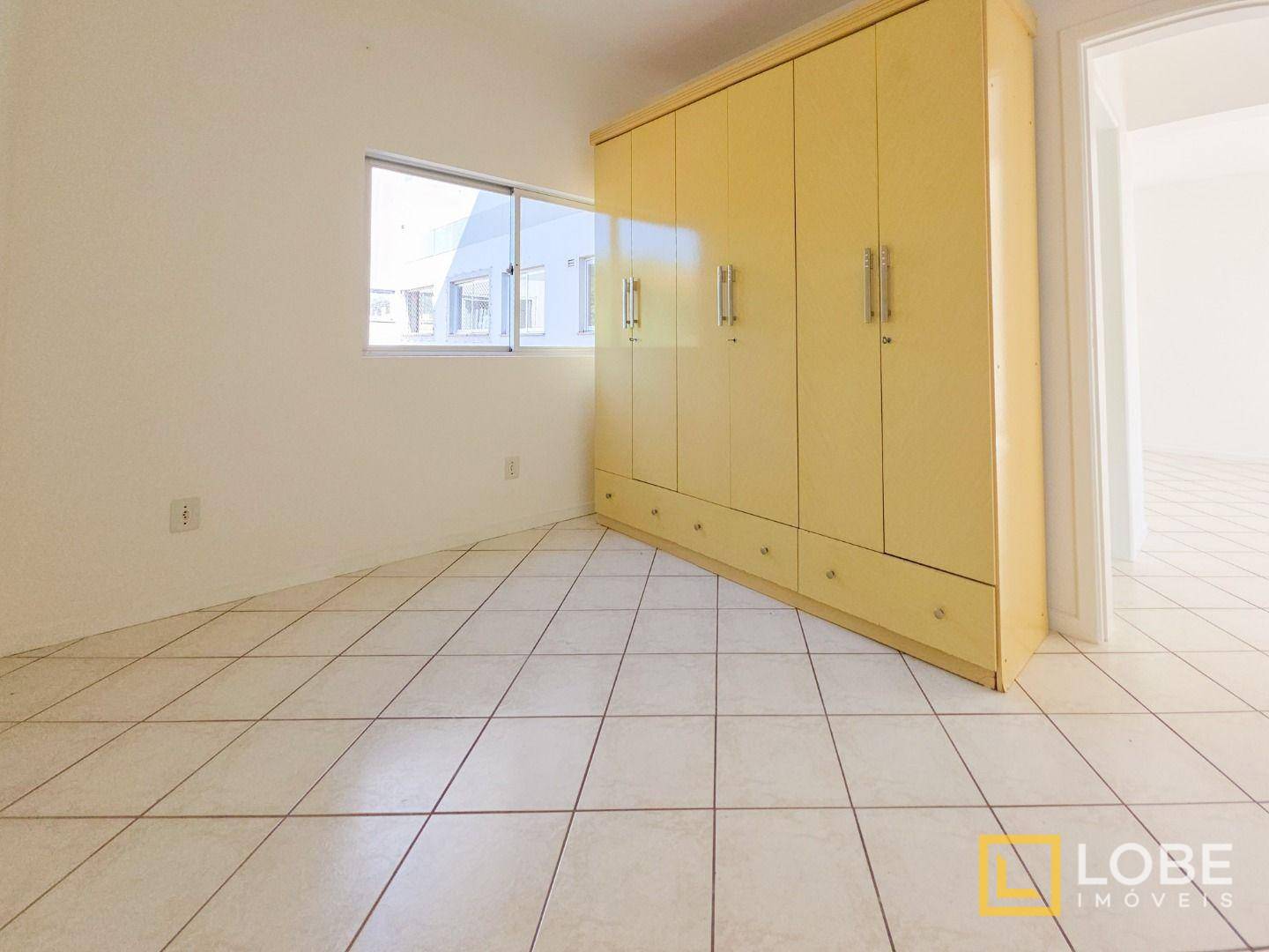 Apartamento à venda com 2 quartos, 63m² - Foto 8