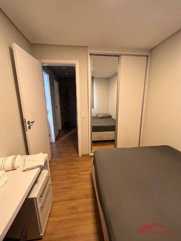 Apartamento para alugar com 2 quartos, 60m² - Foto 8