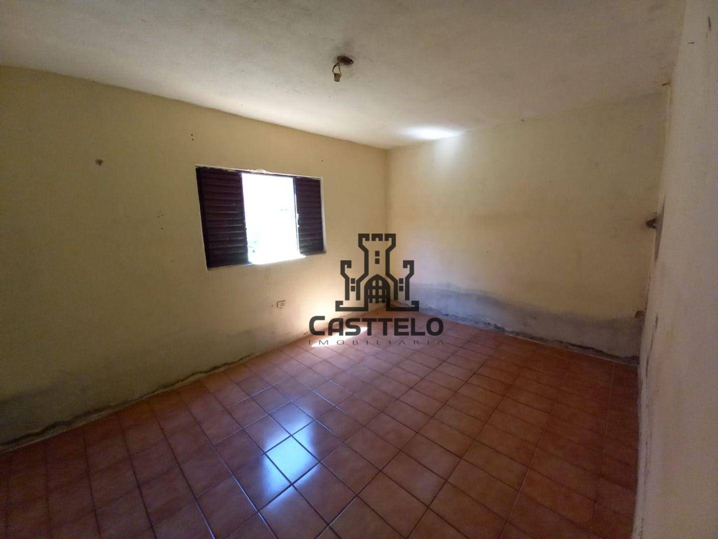 Casa à venda com 4 quartos, 130m² - Foto 9