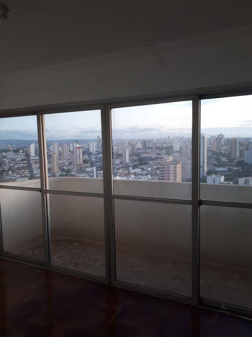 Apartamento à venda com 3 quartos, 100m² - Foto 3