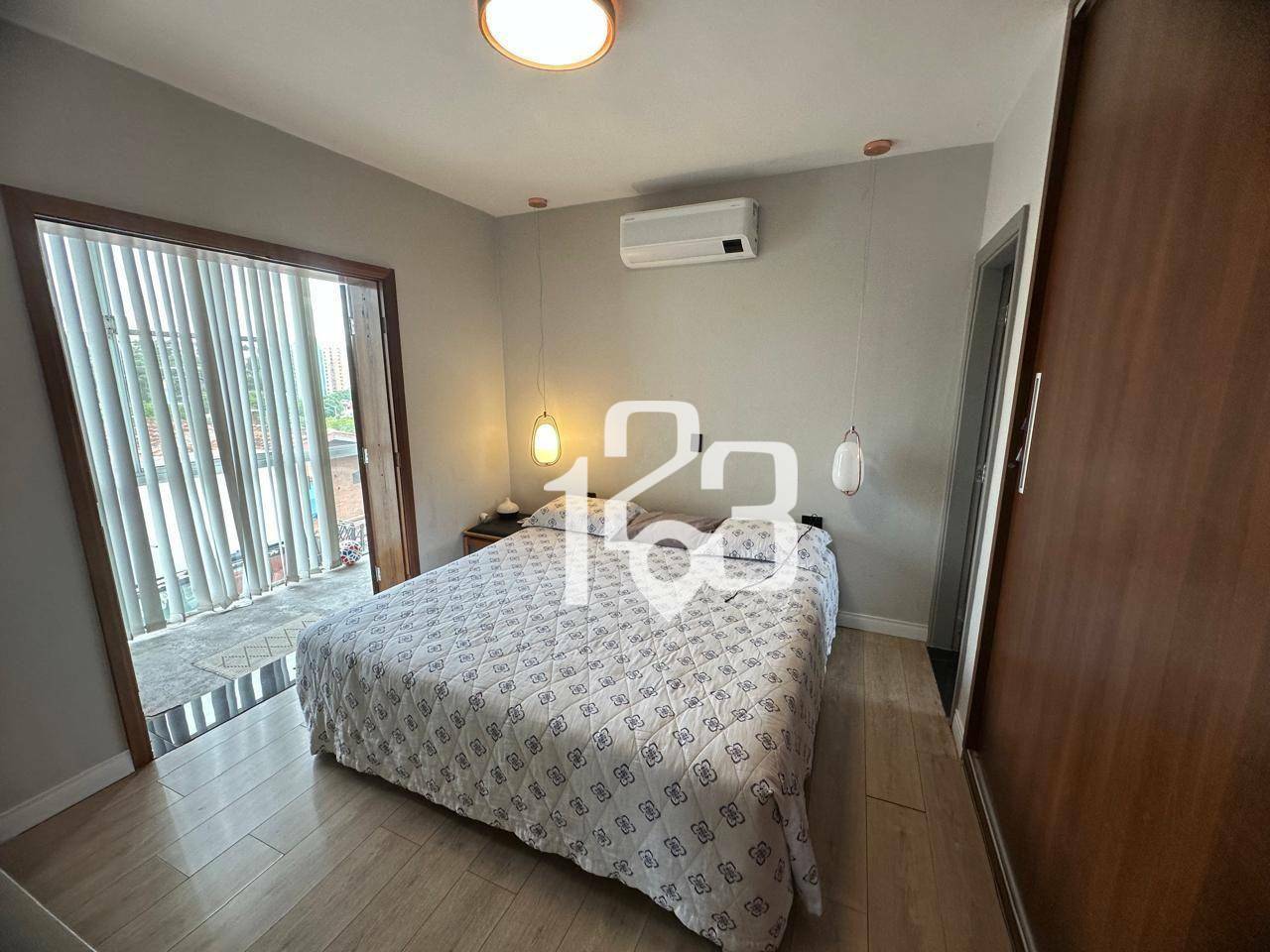 Casa à venda com 3 quartos, 210m² - Foto 19