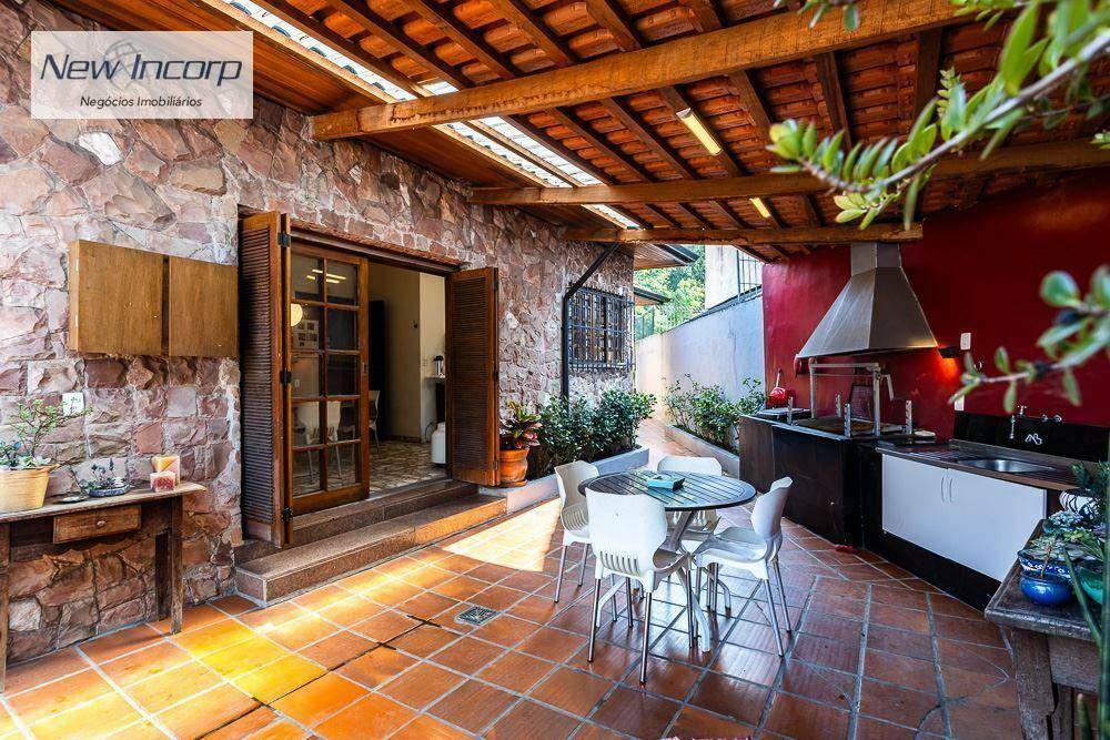 Casa à venda com 3 quartos, 250m² - Foto 23