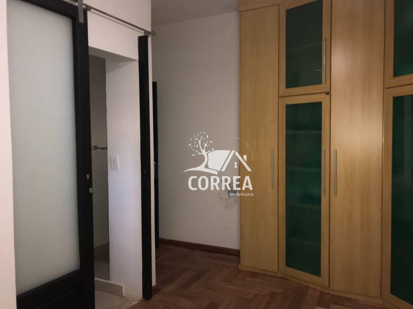 Casa à venda com 4 quartos, 350m² - Foto 21