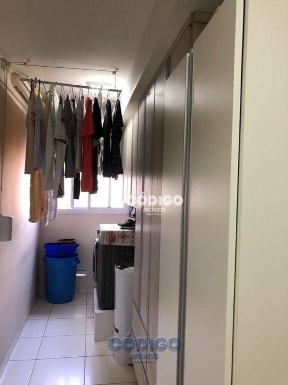 Apartamento à venda com 3 quartos, 194m² - Foto 24