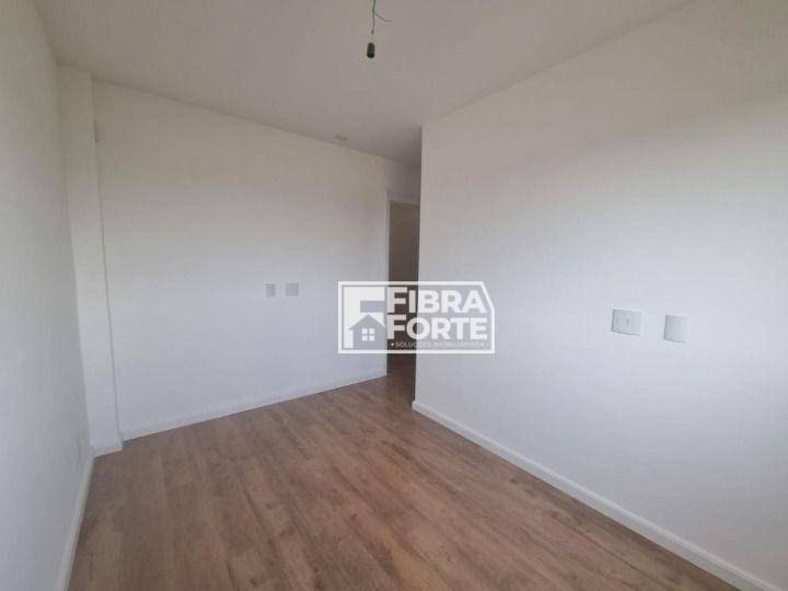 Apartamento à venda com 3 quartos, 121m² - Foto 11