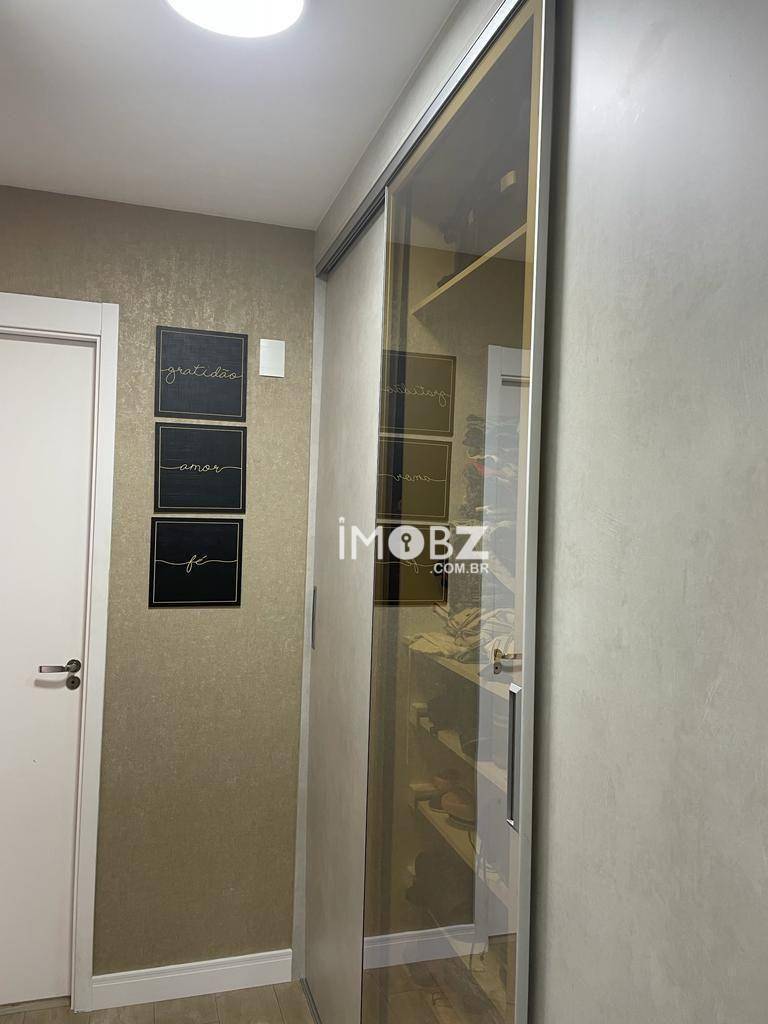 Apartamento à venda com 3 quartos, 125m² - Foto 22