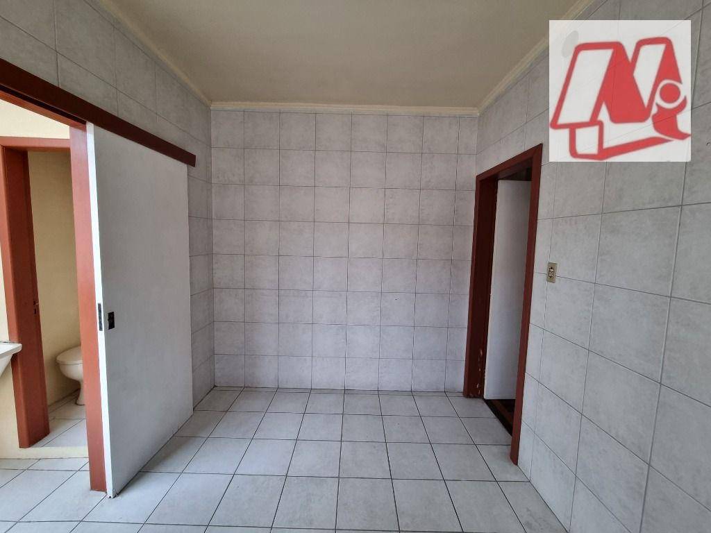 Apartamento para alugar com 2 quartos, 70m² - Foto 22