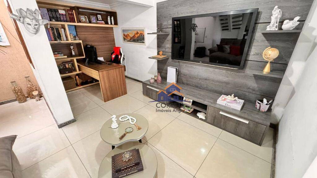 Casa à venda com 4 quartos, 243m² - Foto 11