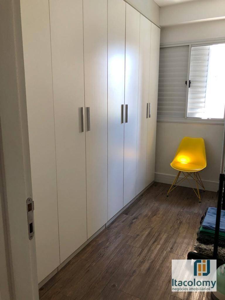 Apartamento à venda com 3 quartos, 72m² - Foto 15