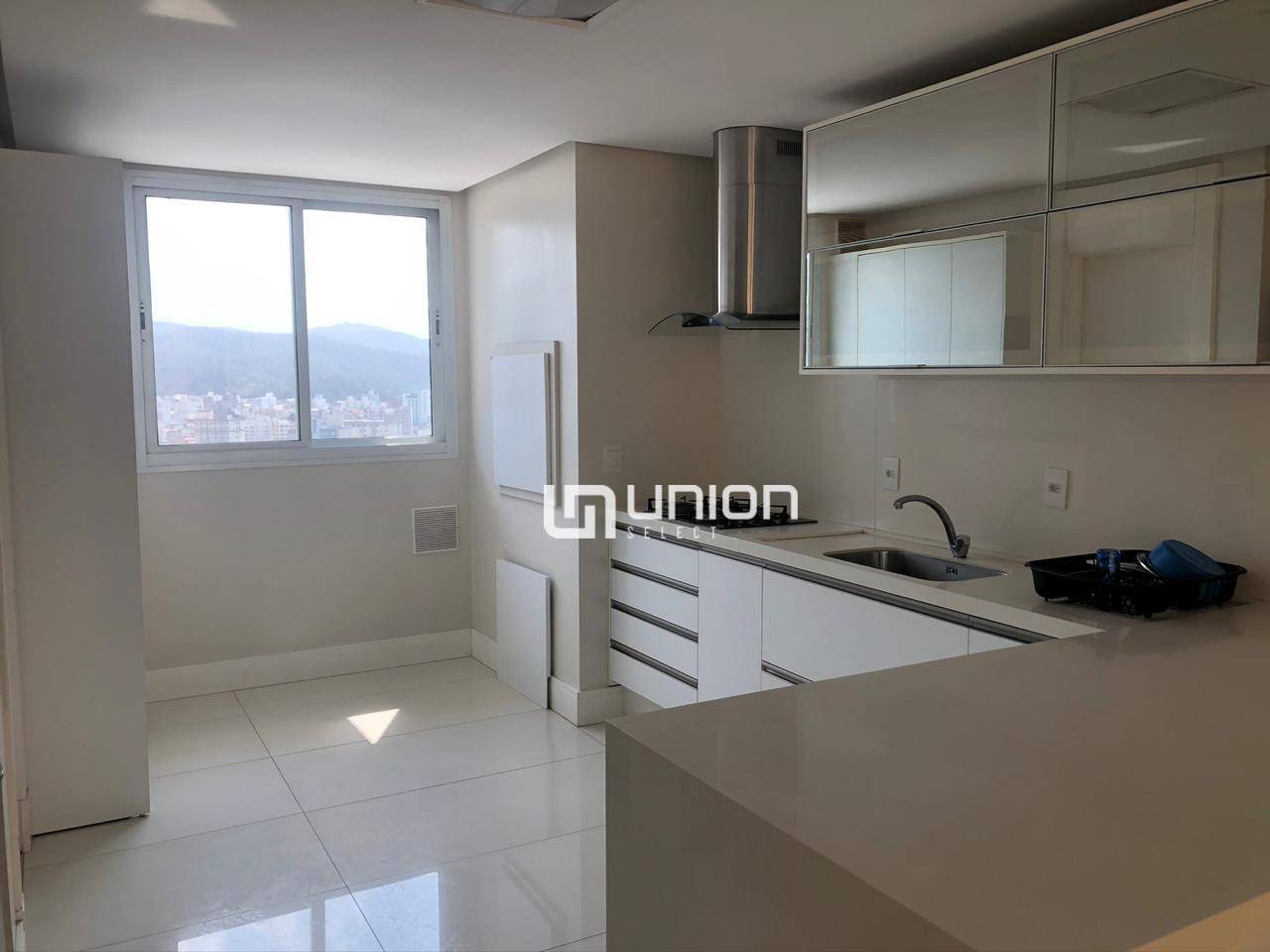 Apartamento à venda com 3 quartos, 130m² - Foto 14