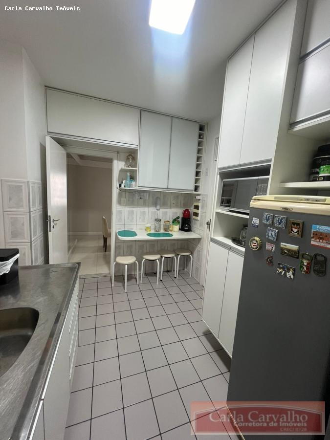 Apartamento à venda com 3 quartos, 86m² - Foto 9