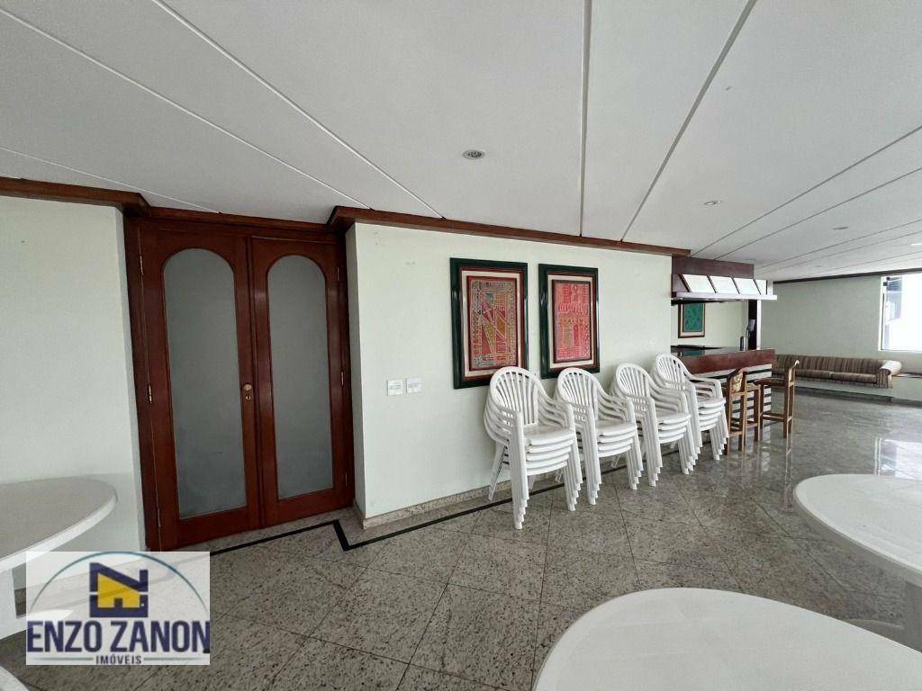 Apartamento à venda com 4 quartos, 208m² - Foto 32