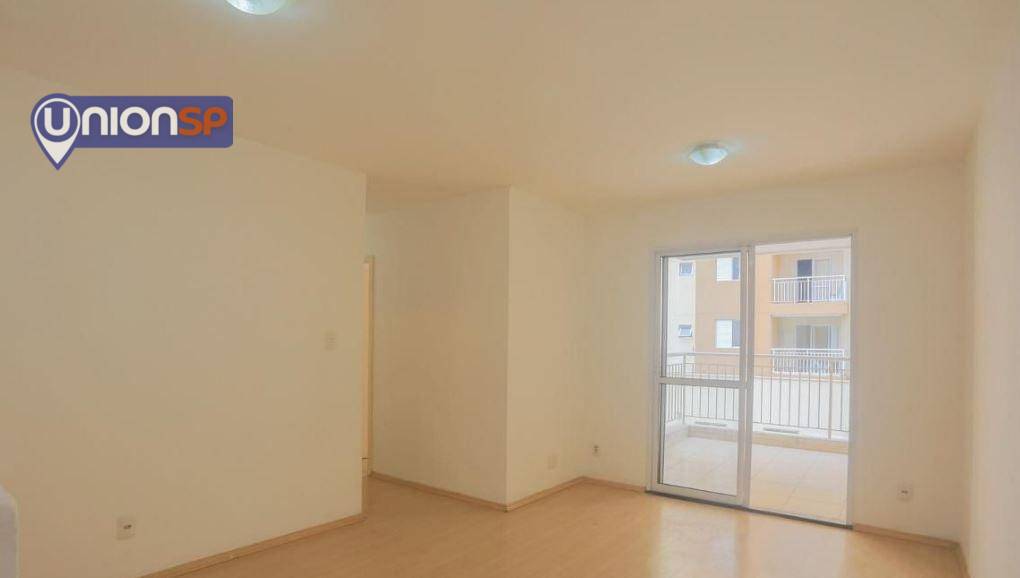 Apartamento à venda com 3 quartos, 69m² - Foto 3