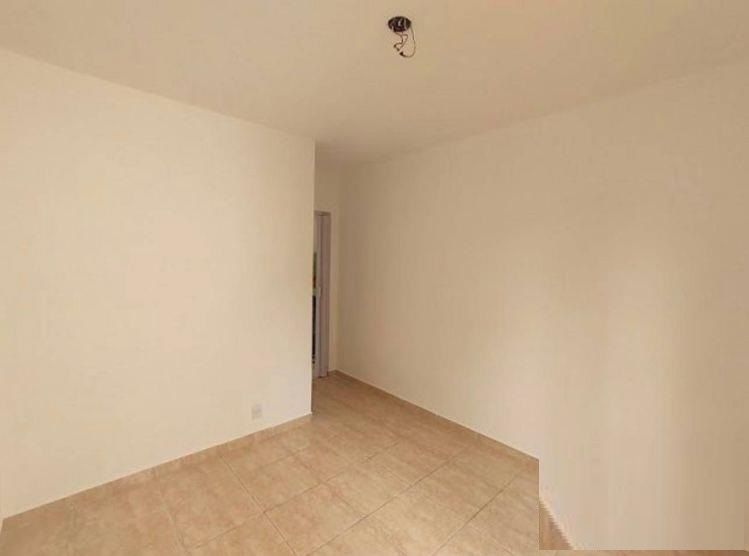 Apartamento à venda com 2 quartos, 60m² - Foto 11