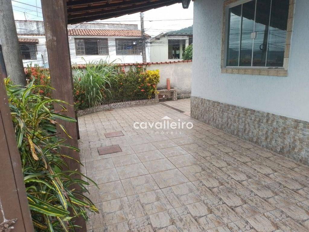 Casa à venda com 3 quartos, 74m² - Foto 4