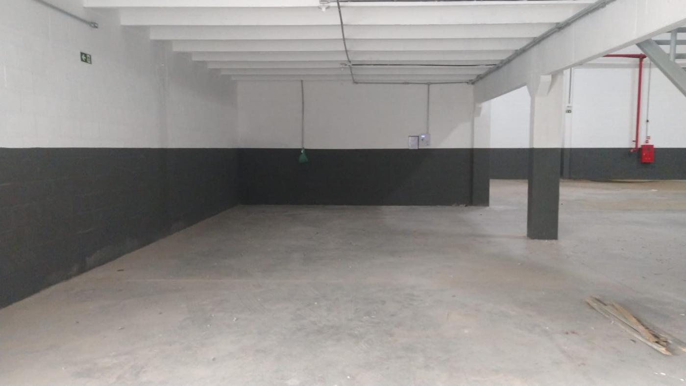 Depósito-Galpão-Armazém para alugar com 1 quarto, 4500m² - Foto 7