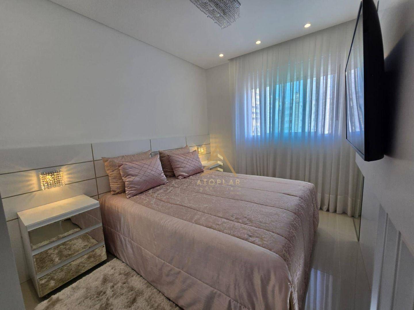 Apartamento à venda com 3 quartos, 117m² - Foto 15