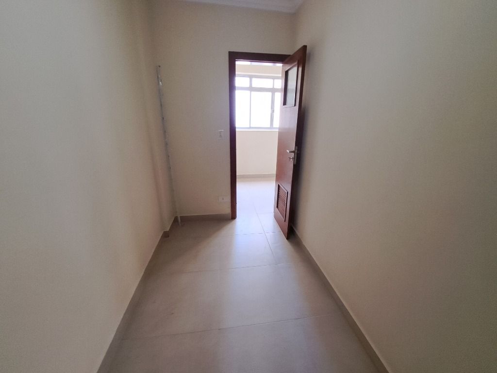 Apartamento à venda com 3 quartos, 140m² - Foto 22