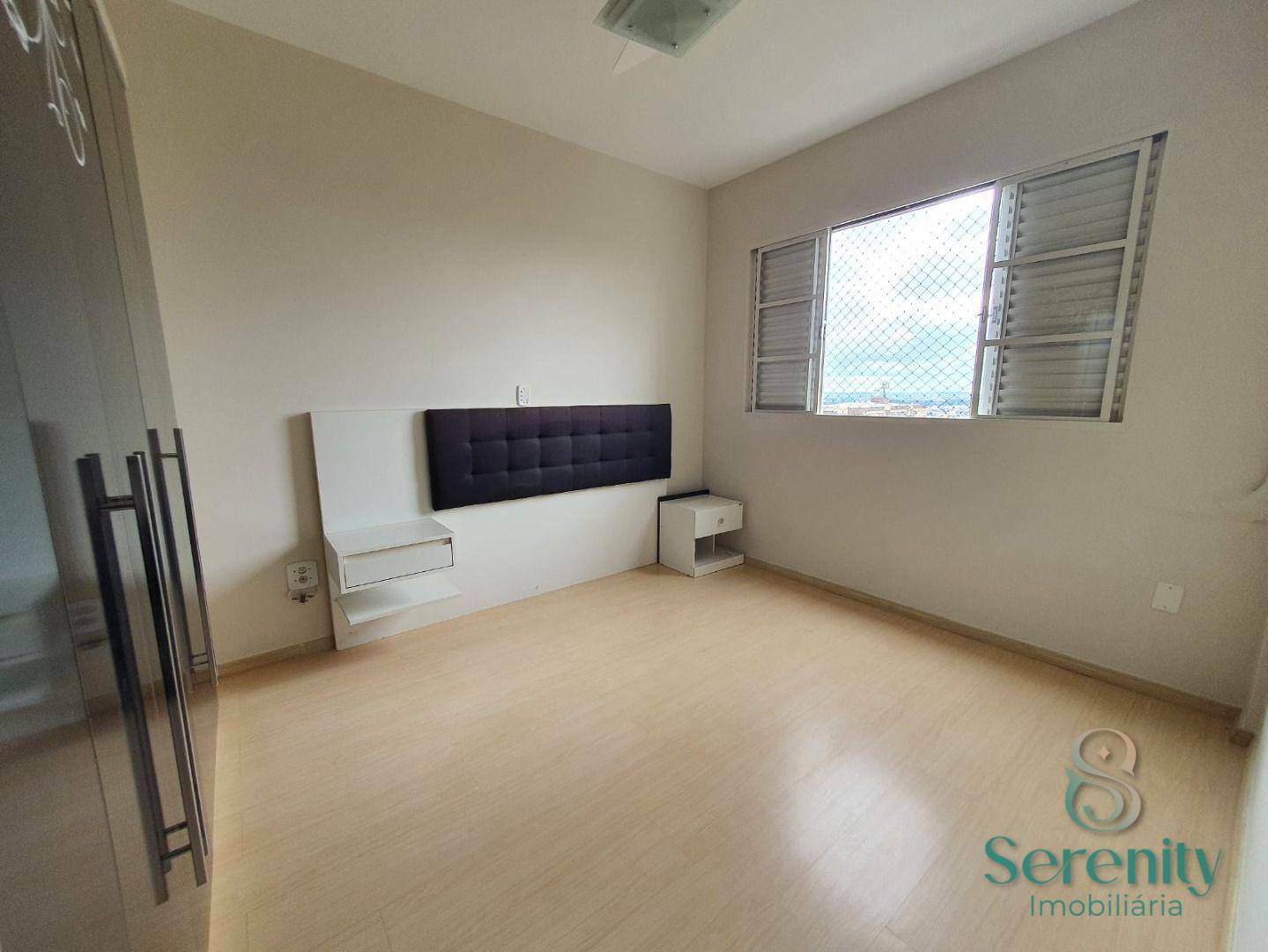 Apartamento à venda com 3 quartos, 93m² - Foto 13