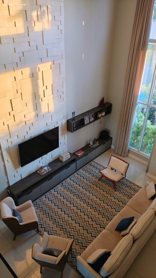 Casa de Condomínio à venda com 3 quartos, 235m² - Foto 13