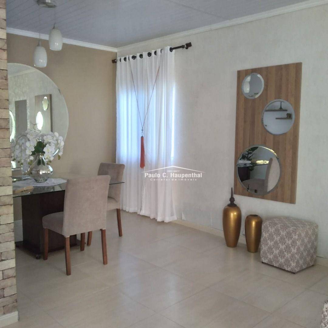 Casa à venda com 3 quartos, 112m² - Foto 2