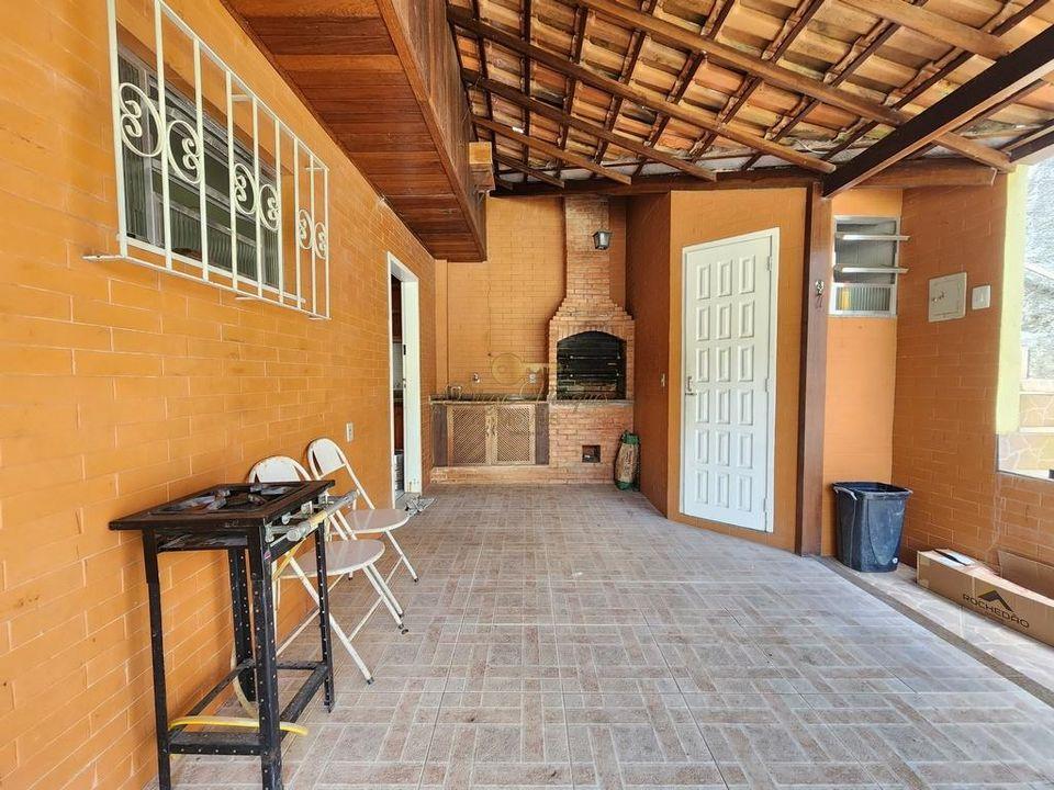 Casa à venda com 3 quartos, 530m² - Foto 27