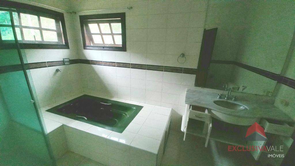 Casa de Condomínio à venda com 3 quartos, 510m² - Foto 13